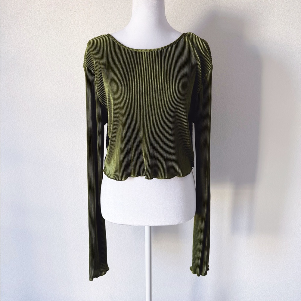 Plisse Crop Top